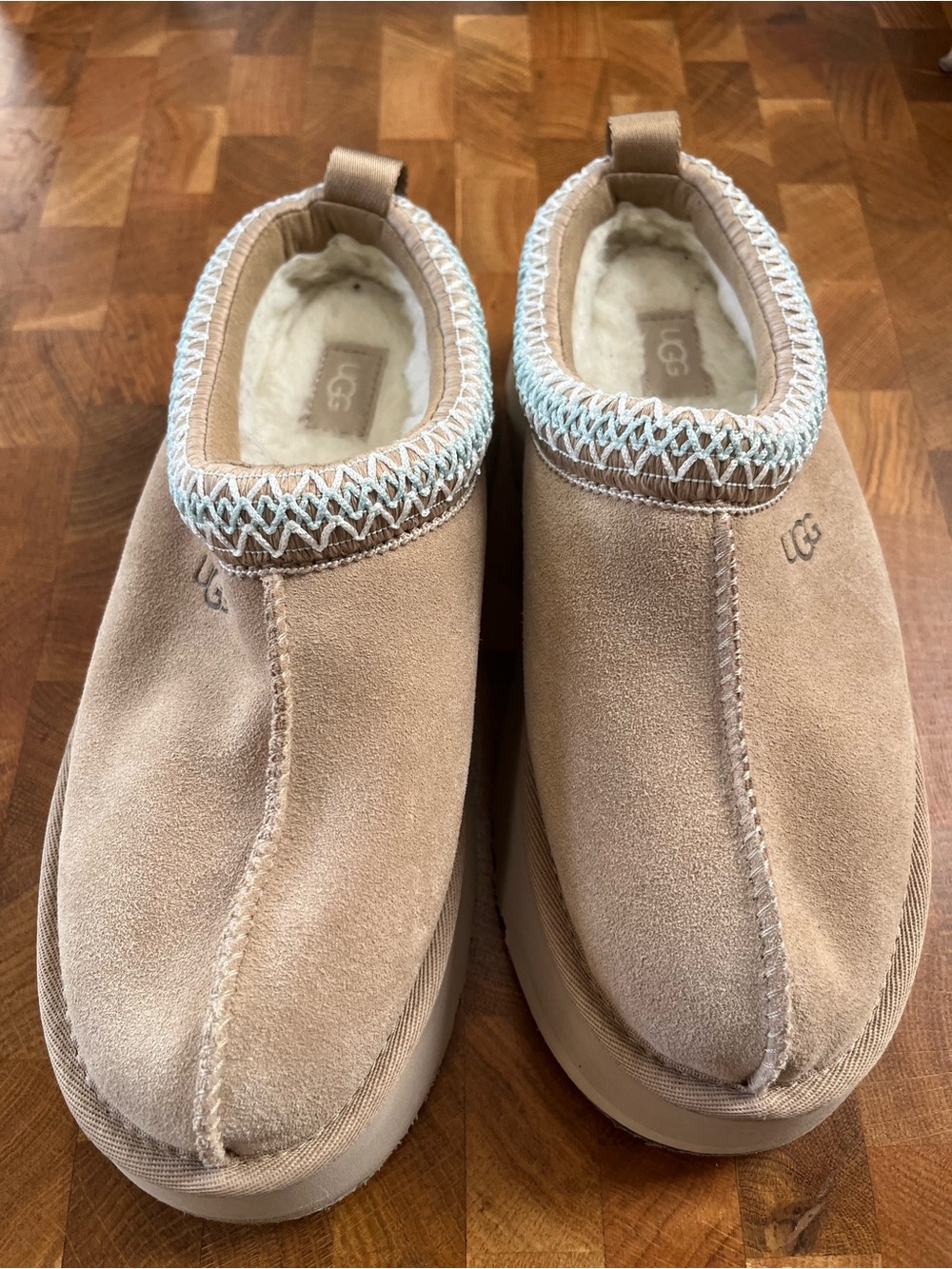 UGG Kids Slip-On Suede Slippers in Chestnut with Cream Trim